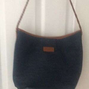 Denim bag looks like a pair of jeans
